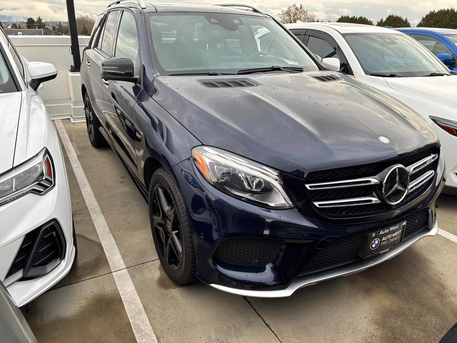 Mercedes-Benz GLE 43 AMG * CARFAX * БЕЗ ПЪРВОНАЧАЛНА ВНОСКА - изображение 2