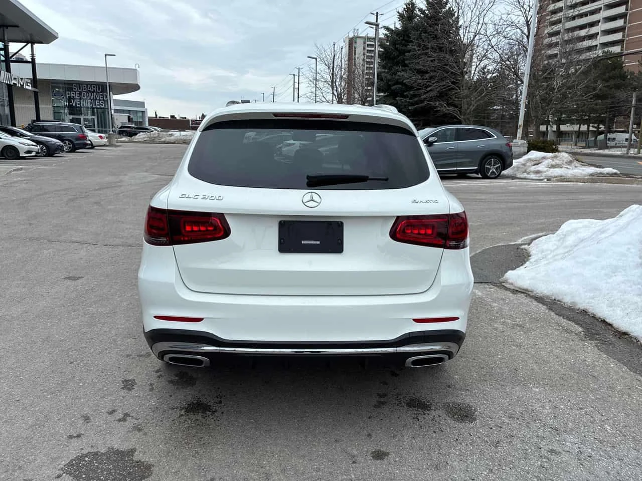 Mercedes-Benz GLC 300 * CARFAX * 360 КАМЕРИ* ПОДГРЕВ*  - изображение 4