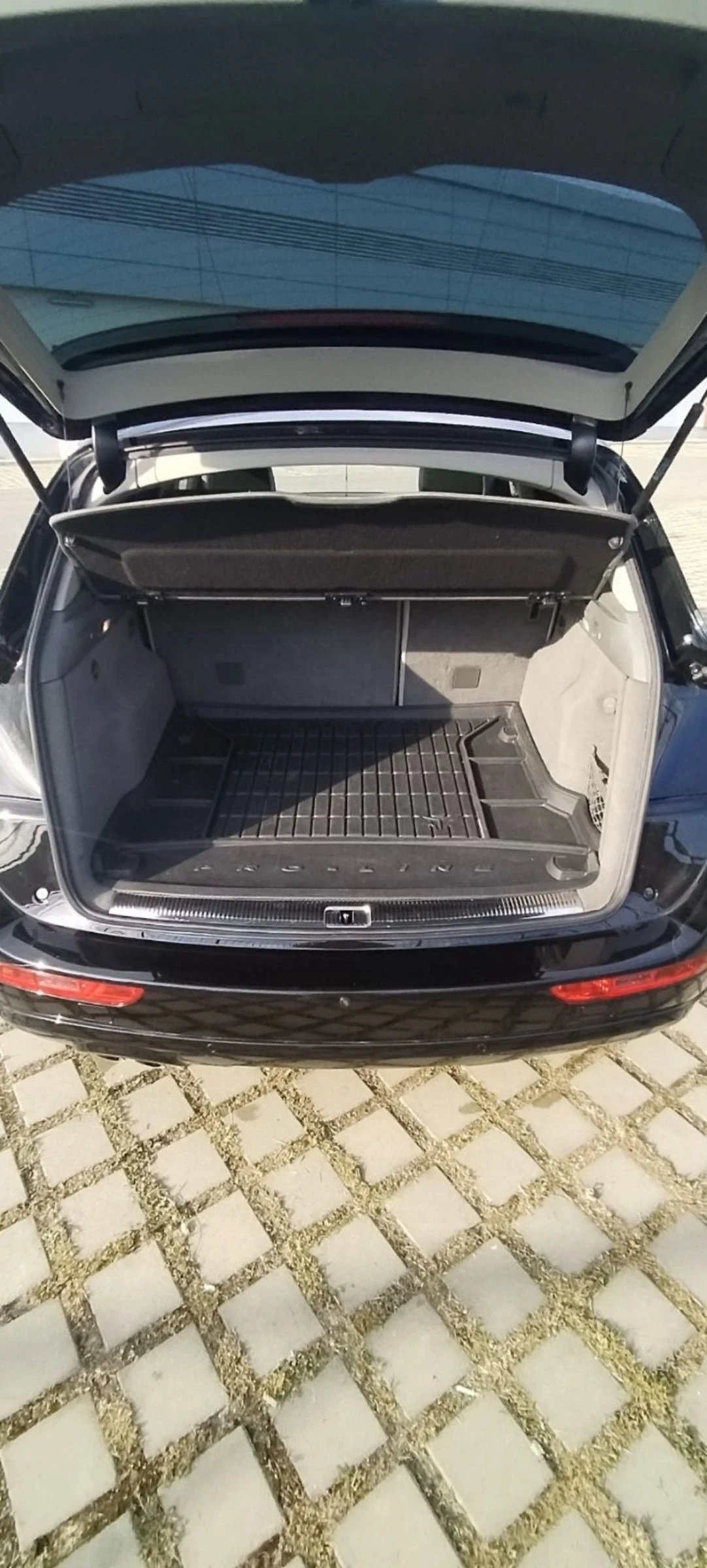 Audi Q5 2.0TDI, снимка 6 - Автомобили и джипове - 54258731