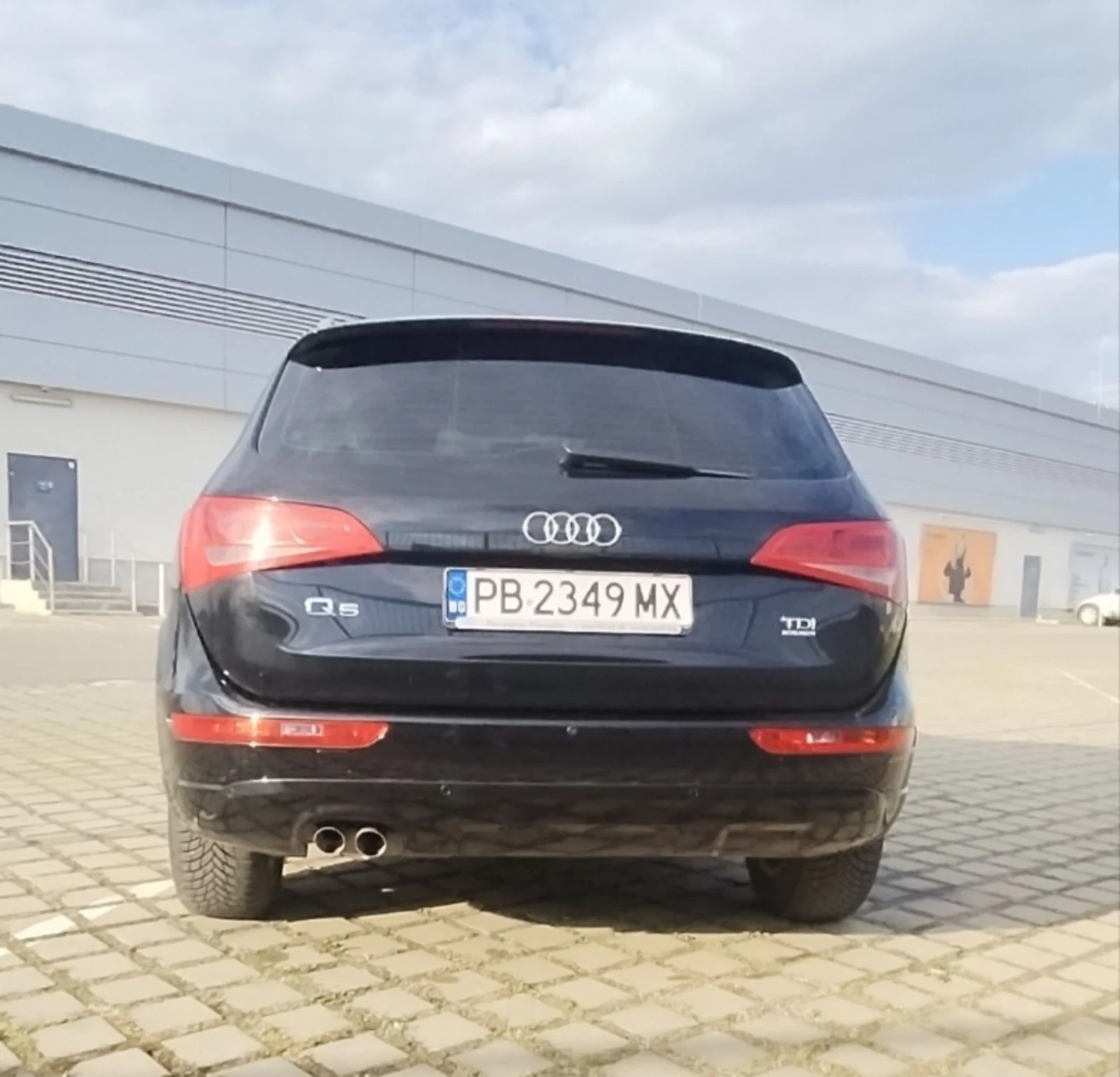 Audi Q5 2.0TDI, снимка 5 - Автомобили и джипове - 54258731