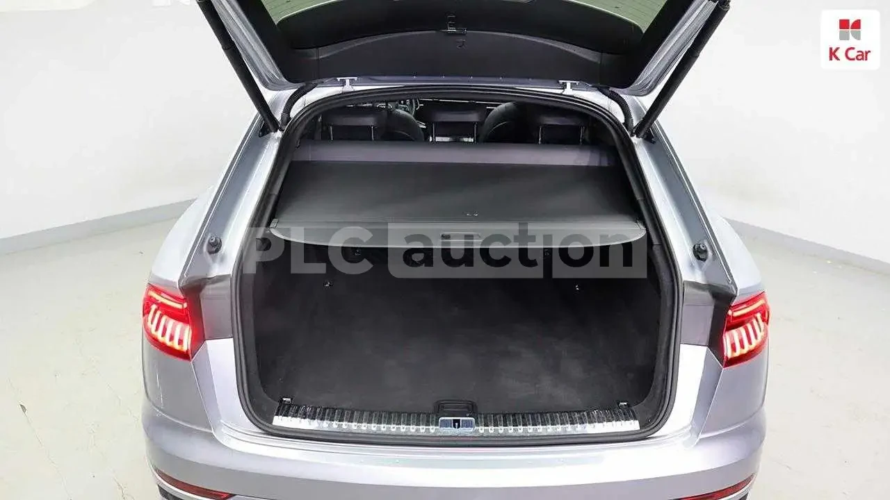 Audi Q8 ОБДУХВАНЕ * ДИСТРОНИК * 360 * ПАНОРАМА , снимка 7 - Автомобили и джипове - 54273151