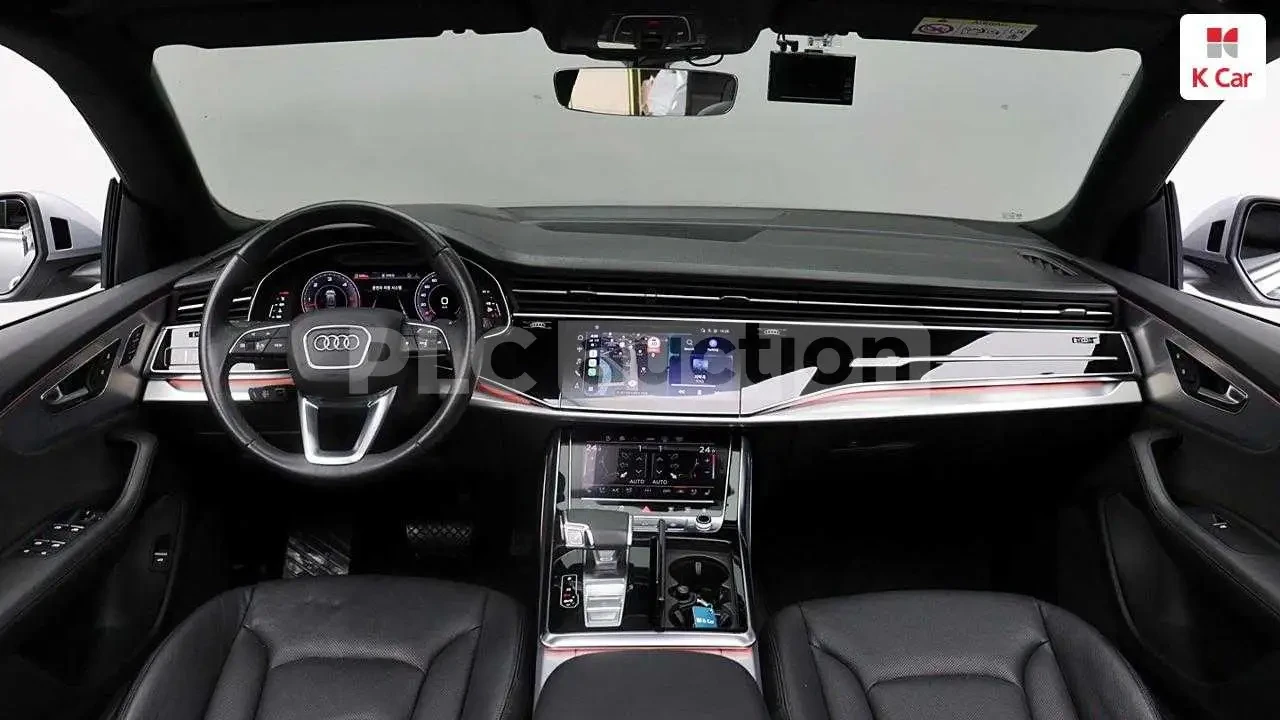 Audi Q8 ОБДУХВАНЕ * ДИСТРОНИК * 360 * ПАНОРАМА , снимка 9 - Автомобили и джипове - 54273151