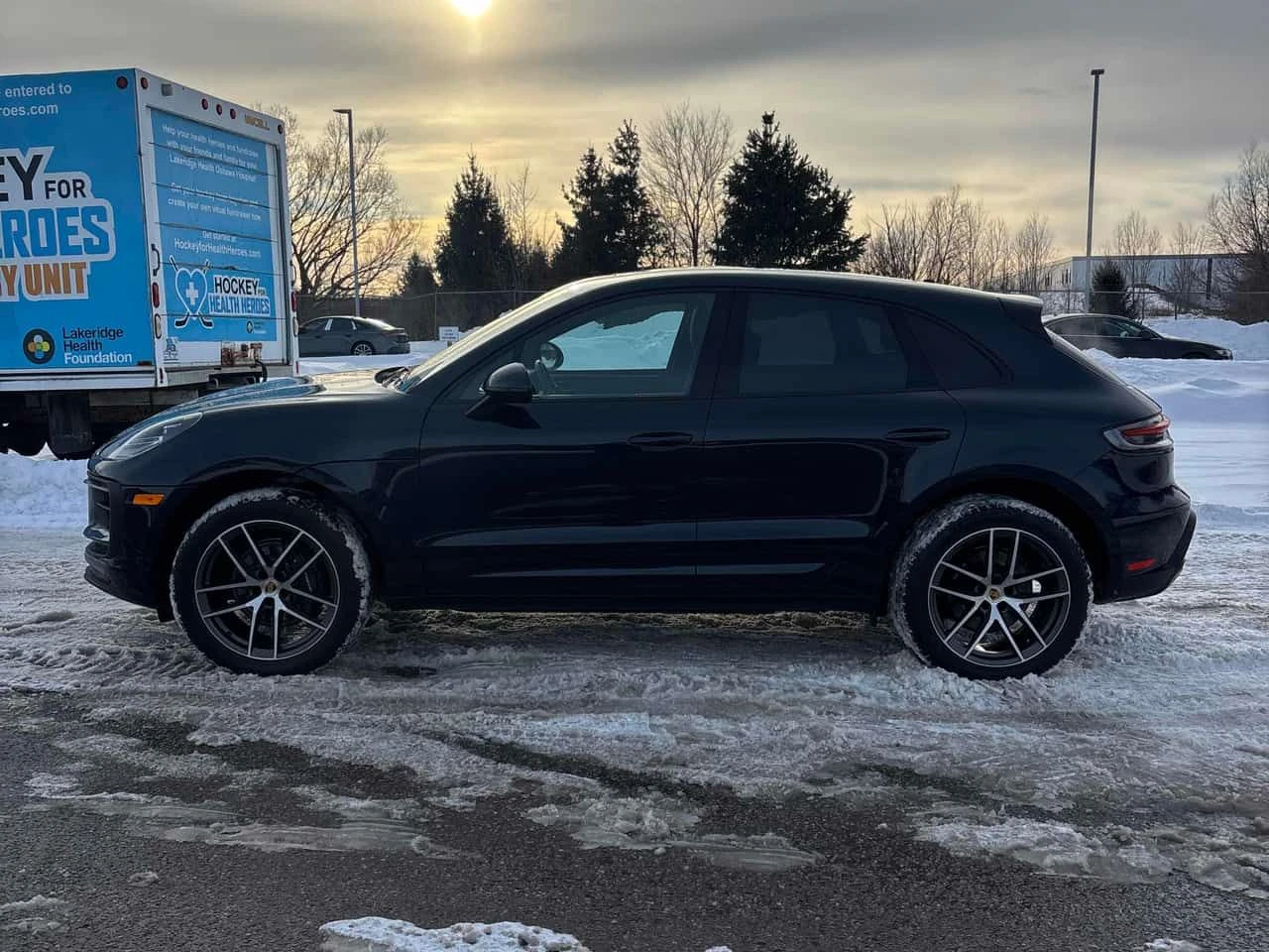 Porsche Macan * AWD * ОБДУХВАНЕ* ПАНОРАМА* KEYLESS* , снимка 2 - Автомобили и джипове - 54407686