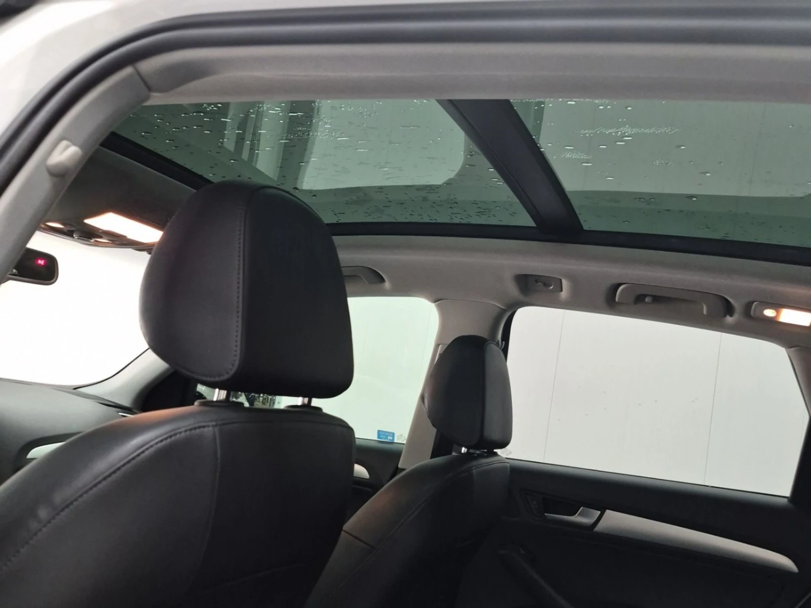 Audi Q5 2.0T* AWD* TECHNIK* АвтоКредит* (ЦЕНА ДО БГ), снимка 15 - Автомобили и джипове - 54430265