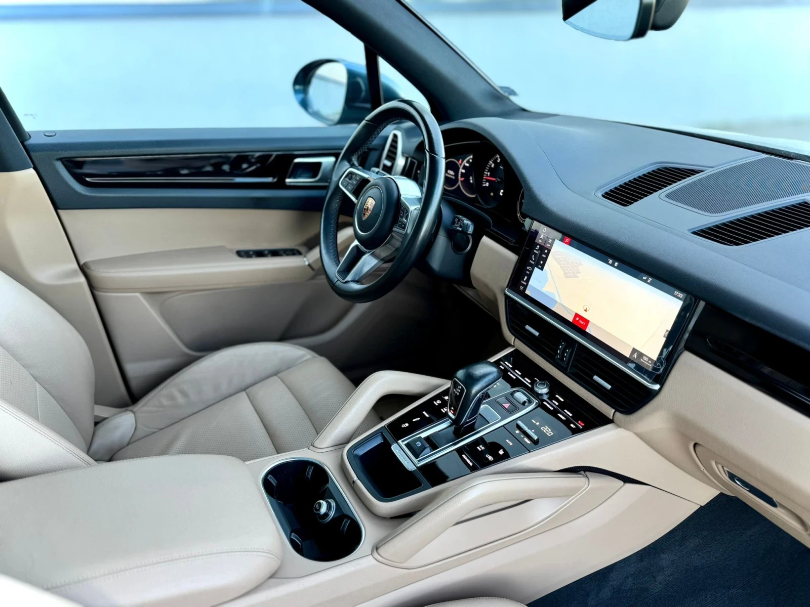 Porsche Cayenne 3.0 340hp, снимка 8 - Автомобили и джипове - 54460048