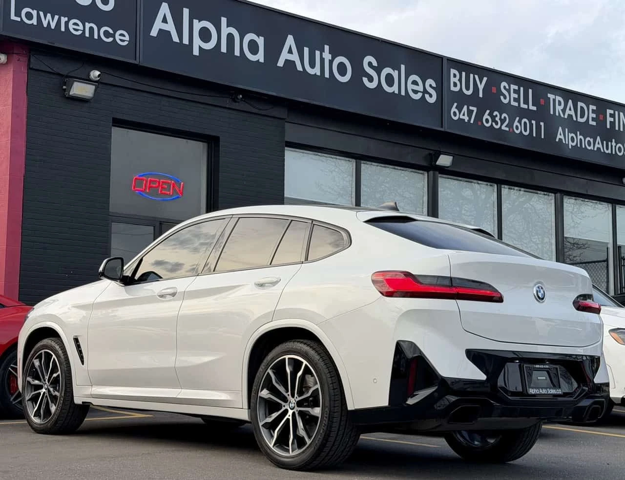 BMW X4 * XDrive30i| M SPORT| PREM ENHCND| LASER HEADLIGHT, снимка 4 - Автомобили и джипове - 54934430