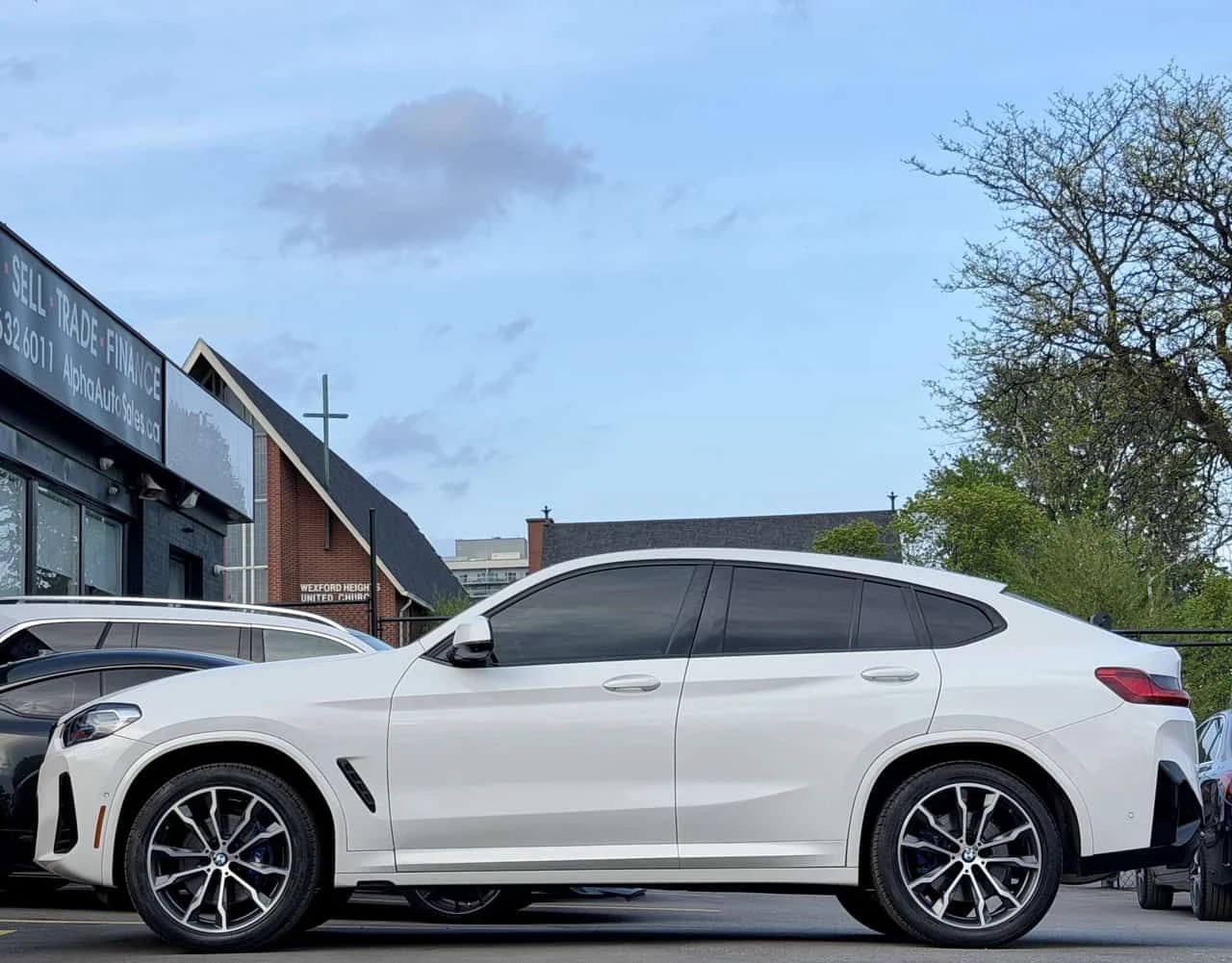 BMW X4 * XDrive30i| M SPORT| PREM ENHCND| LASER HEADLIGHT, снимка 3 - Автомобили и джипове - 54934430