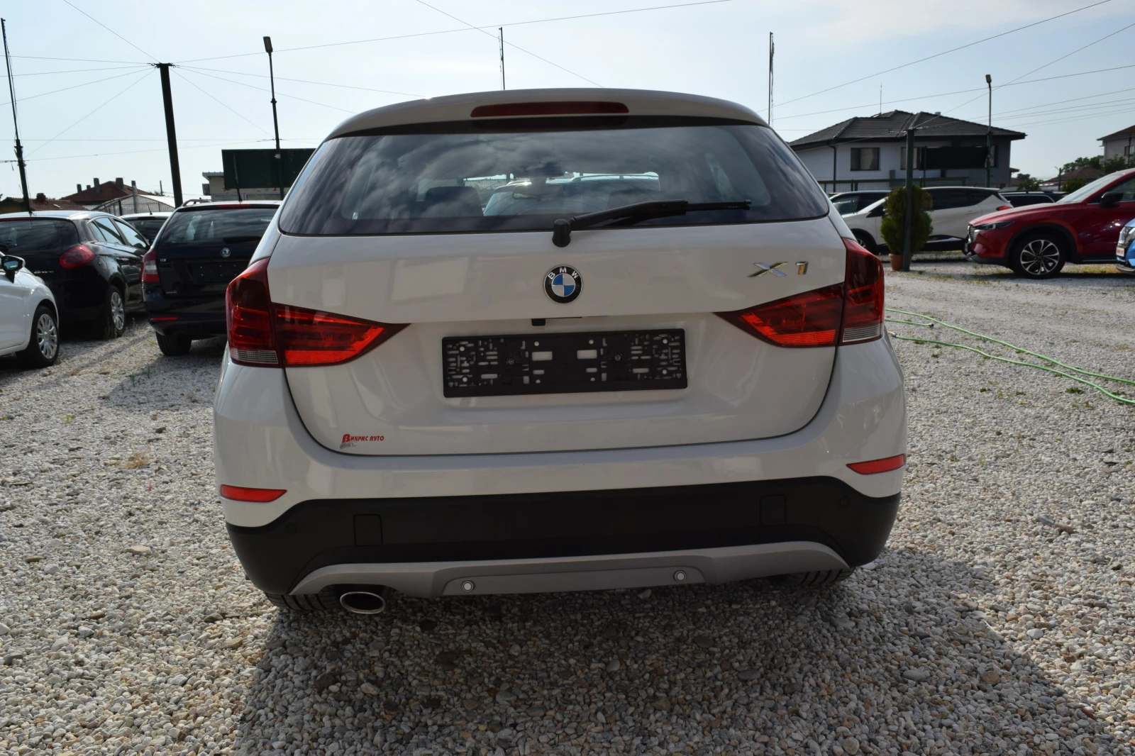 BMW X1 2.0D* S-Drive* CarPlay* Камера* Euro5B, снимка 5 - Автомобили и джипове - 55109995