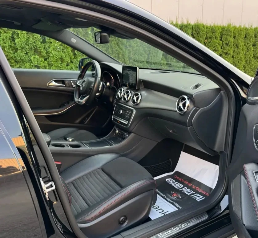Mercedes-Benz GLA 220, снимка 8 - Автомобили и джипове - 55386529