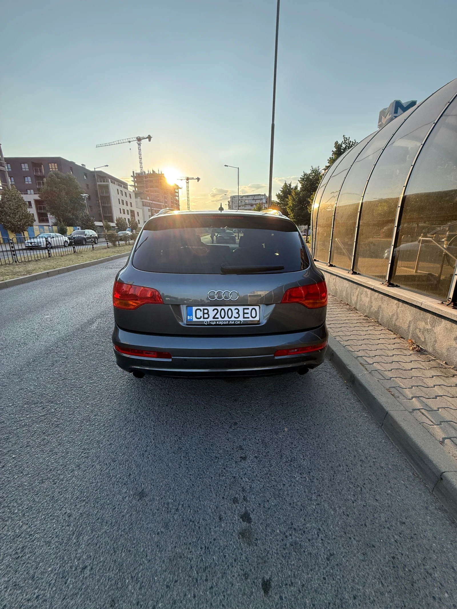 Audi Q7, снимка 4 - Автомобили и джипове - 55780078