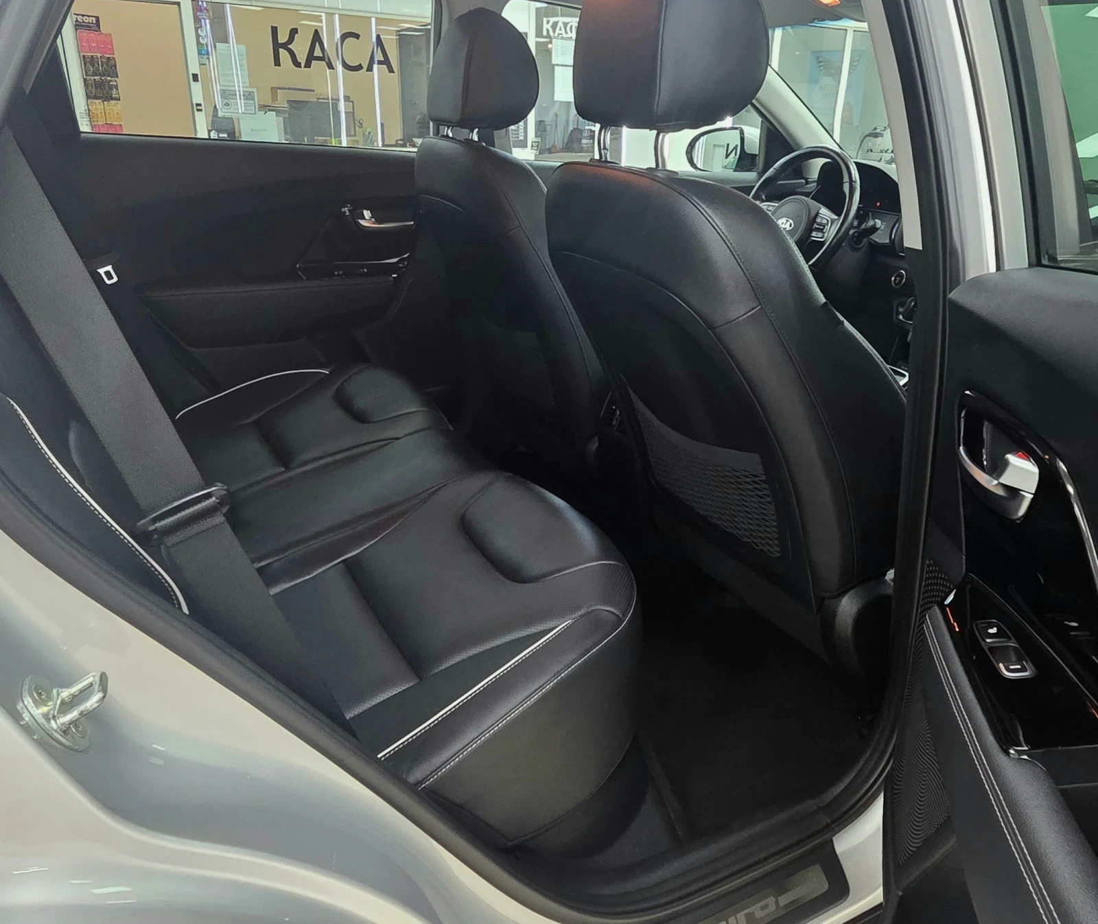 Kia Niro SOH100%/Premium/Гаранция, снимка 12 - Автомобили и джипове - 56090366