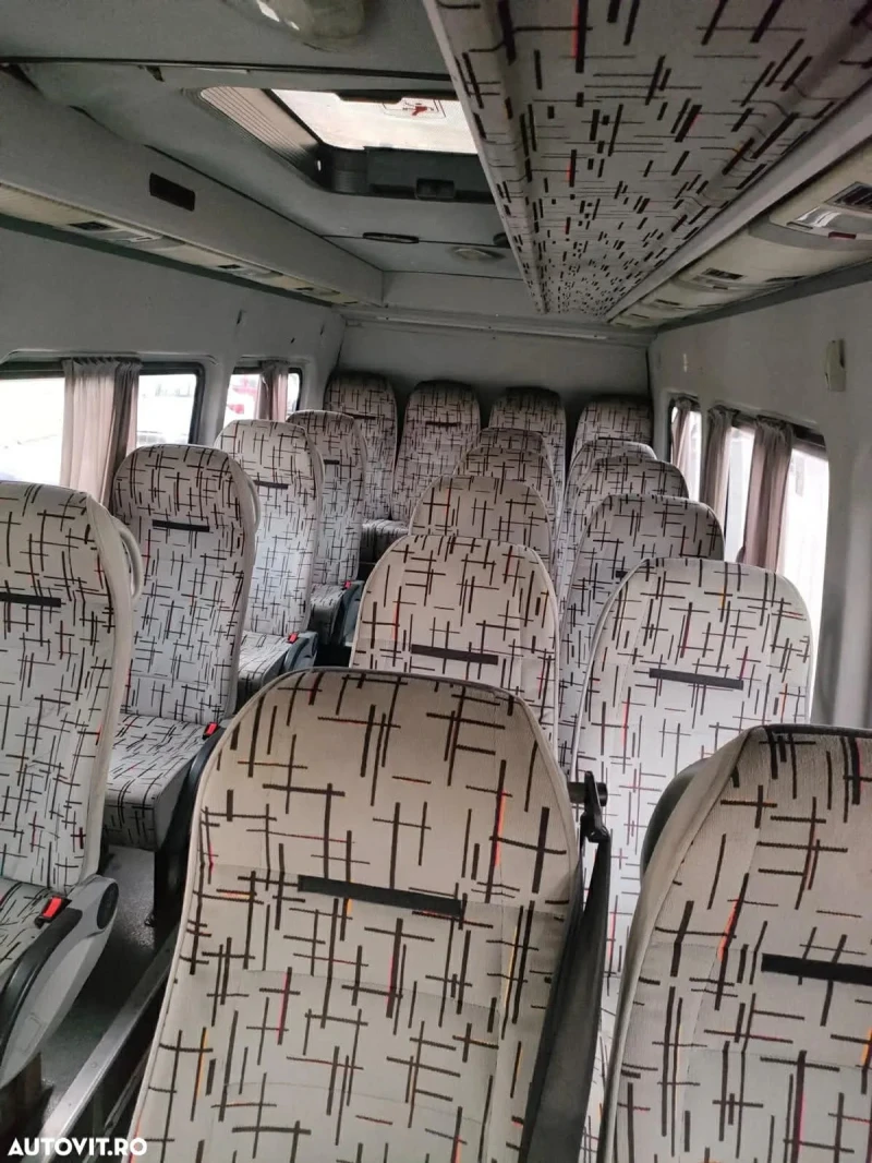 Mercedes-Benz Sprinter 516 22, снимка 6 - Бусове и автобуси - 53085143