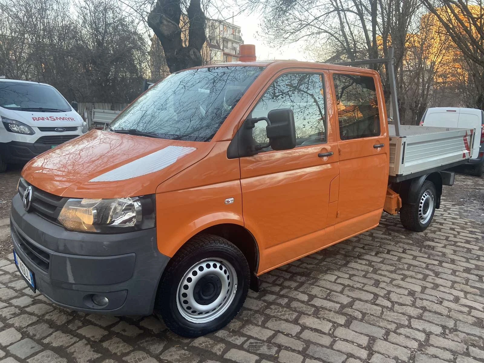 VW T5 2, 0 TDi, снимка 1