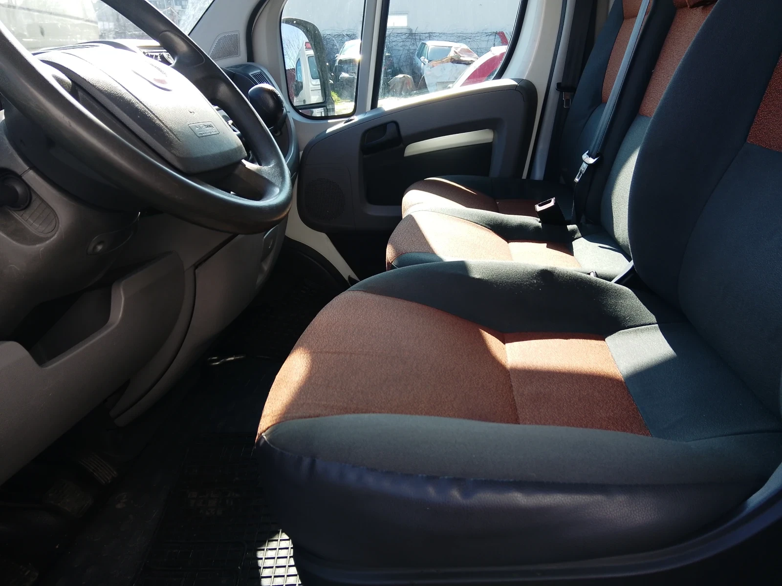 Fiat Ducato 2.3MULTIJET-IVECO-ITALY-КЛИМАТИК-ХЛАДИЛЕН, снимка 5 - Бусове и автобуси - 53623880