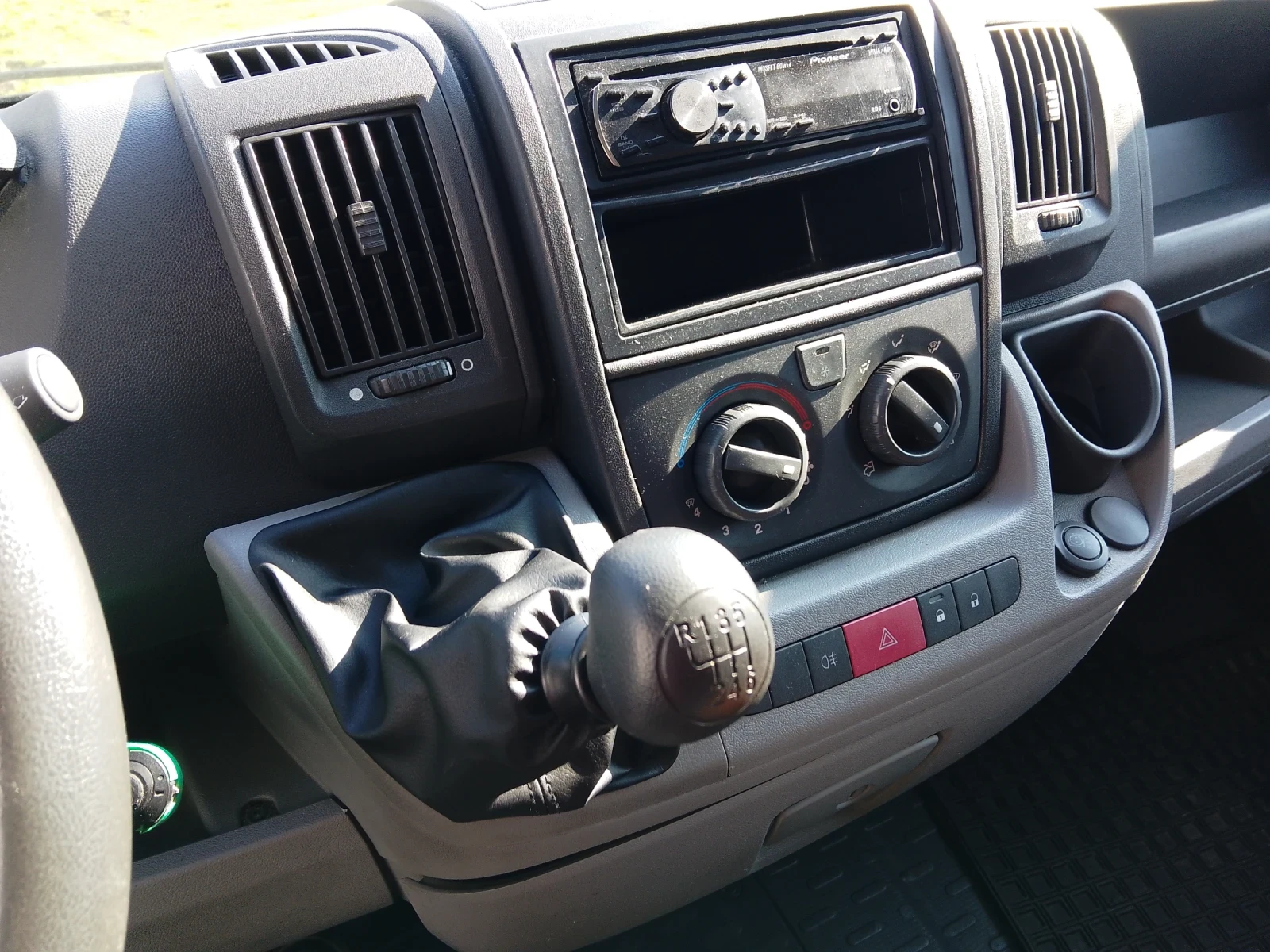 Fiat Ducato 2.3MULTIJET-IVECO-ITALY-КЛИМАТИК-ХЛАДИЛЕН, снимка 8 - Бусове и автобуси - 53623880