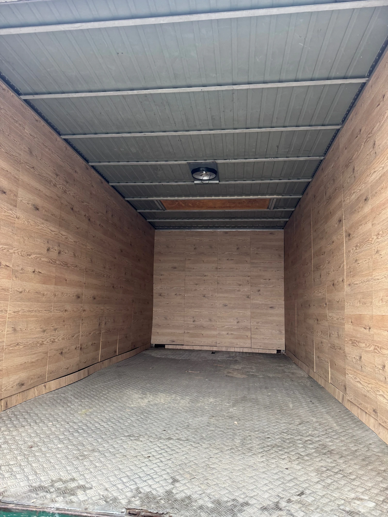 Mercedes-Benz 814 814 - изображение 5