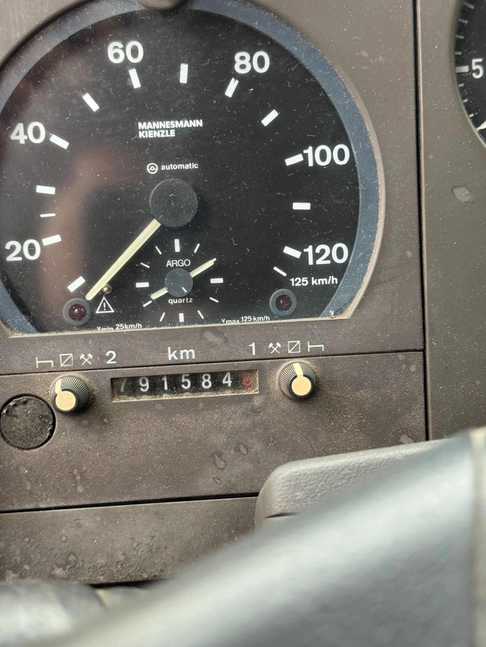 Mercedes-Benz 814 814 - изображение 2