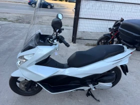 Honda Pcx 125 Бяла Перла-ЛЕД-Швейцария Като Нов, снимка 9