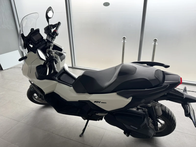 Honda X-ADV 350, снимка 3 - Мотоциклети и мототехника - 49467097