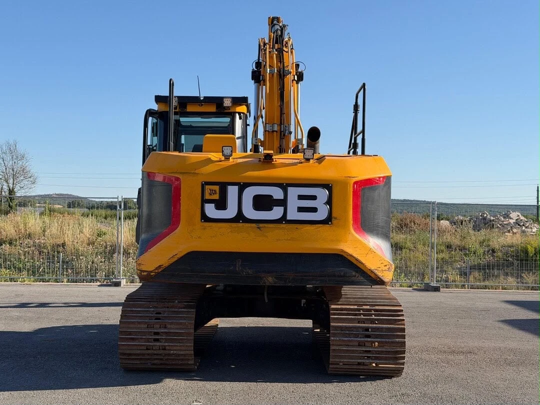 Багер JCB 140 X LC САМО 3700 МОТО ЧАСА ЛИЗИНГ, снимка 4 - Индустриална техника - 55728948