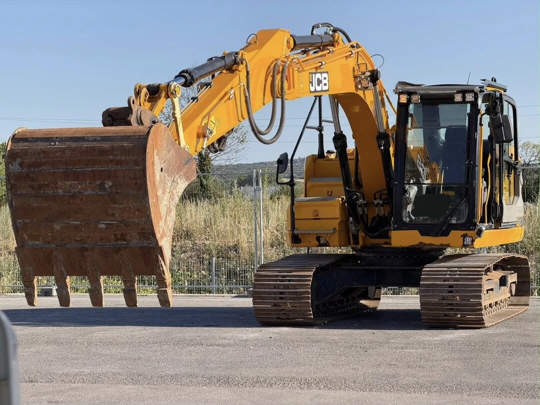Багер JCB 140 X LC САМО 3700 МОТО ЧАСА ЛИЗИНГ, снимка 11 - Индустриална техника - 55728948