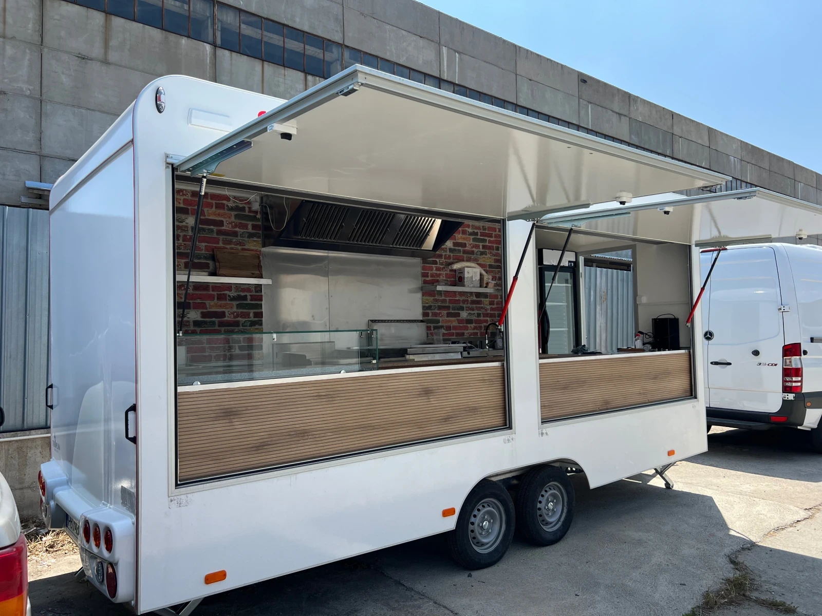   Knott | Mobile.bg   9