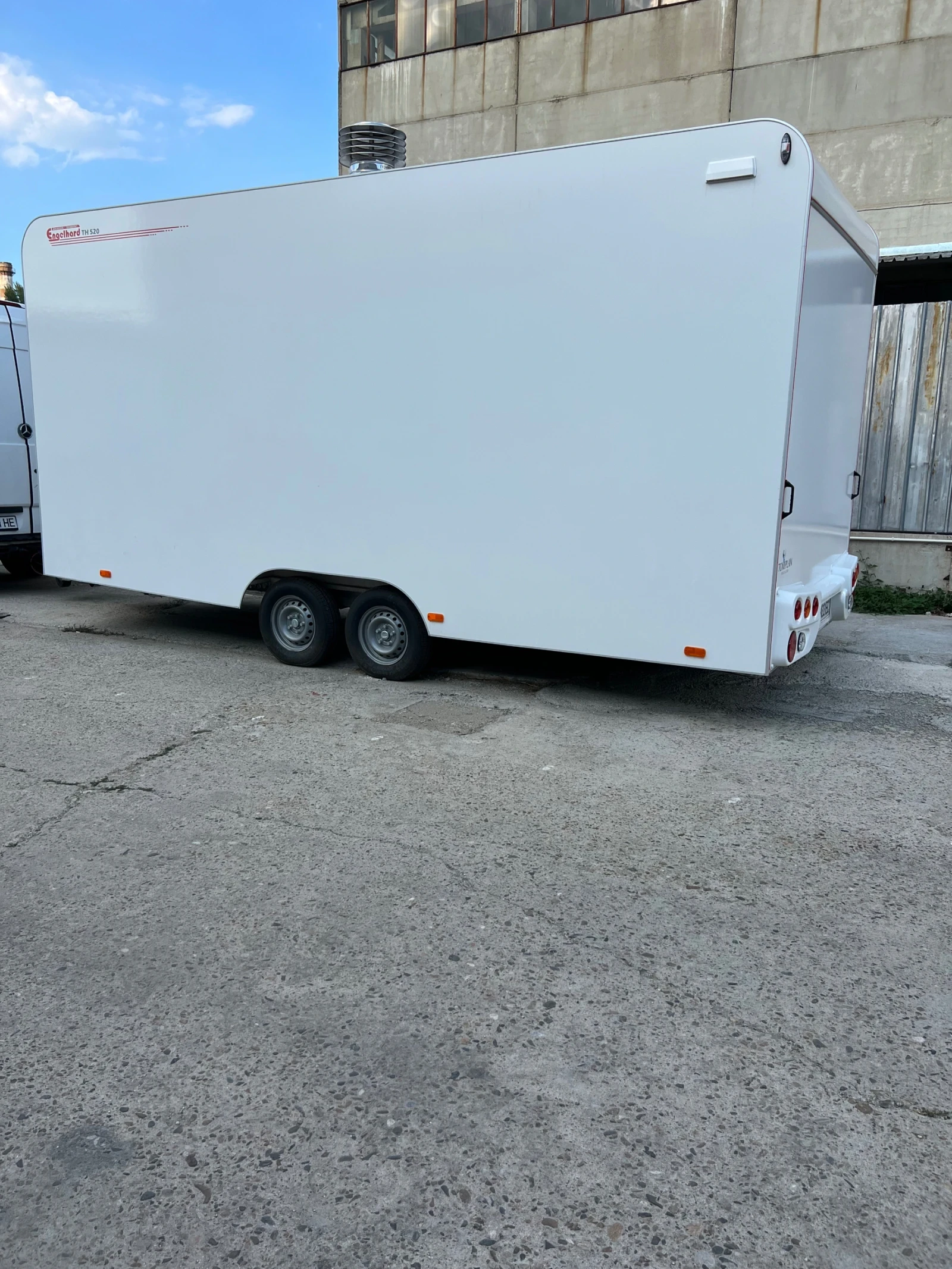   Knott | Mobile.bg   3