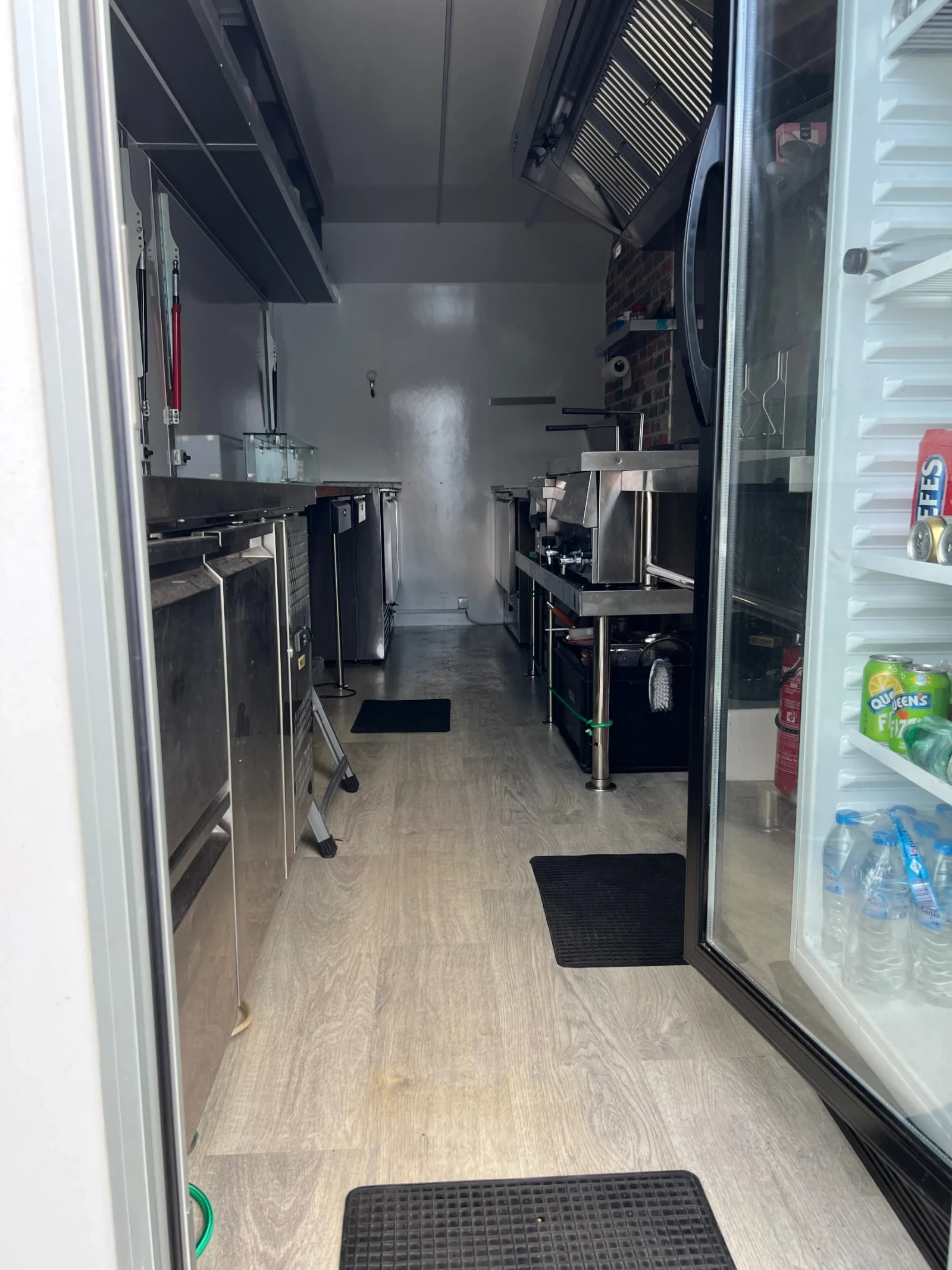   Knott | Mobile.bg   5