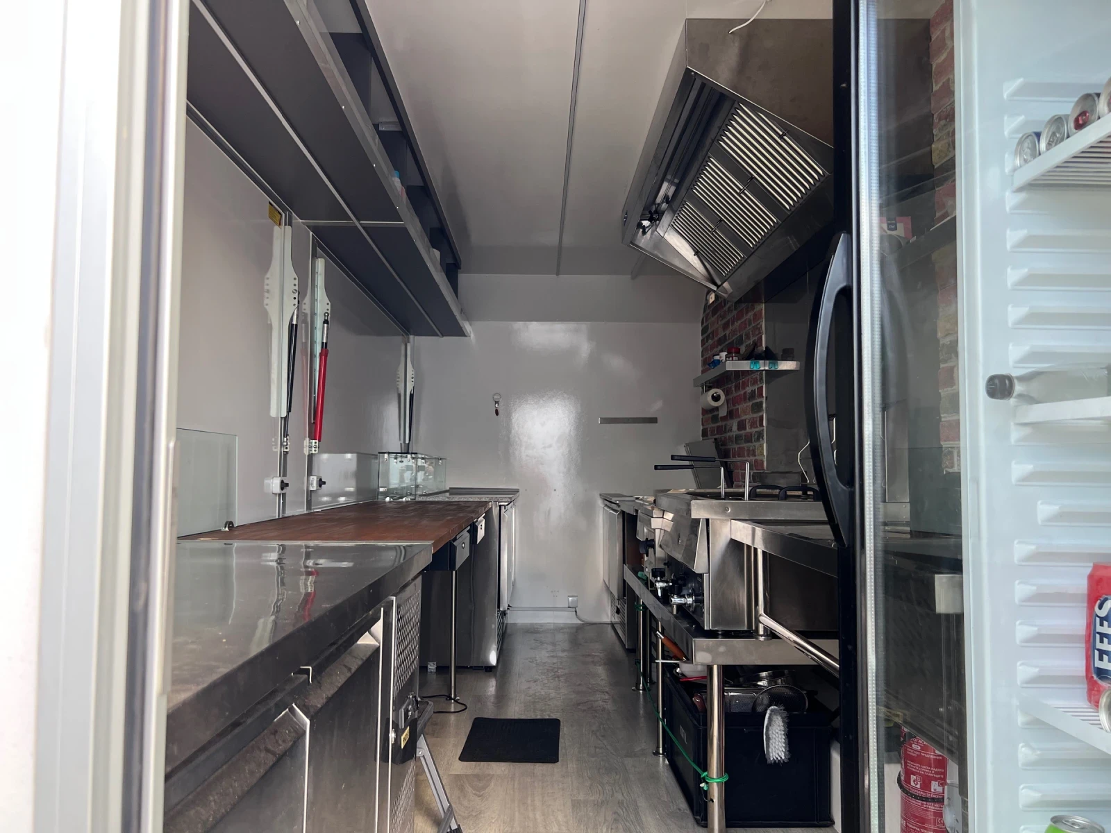   Knott | Mobile.bg   7