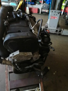 двигател за VW тоаран 2.0 дизел, снимка 7