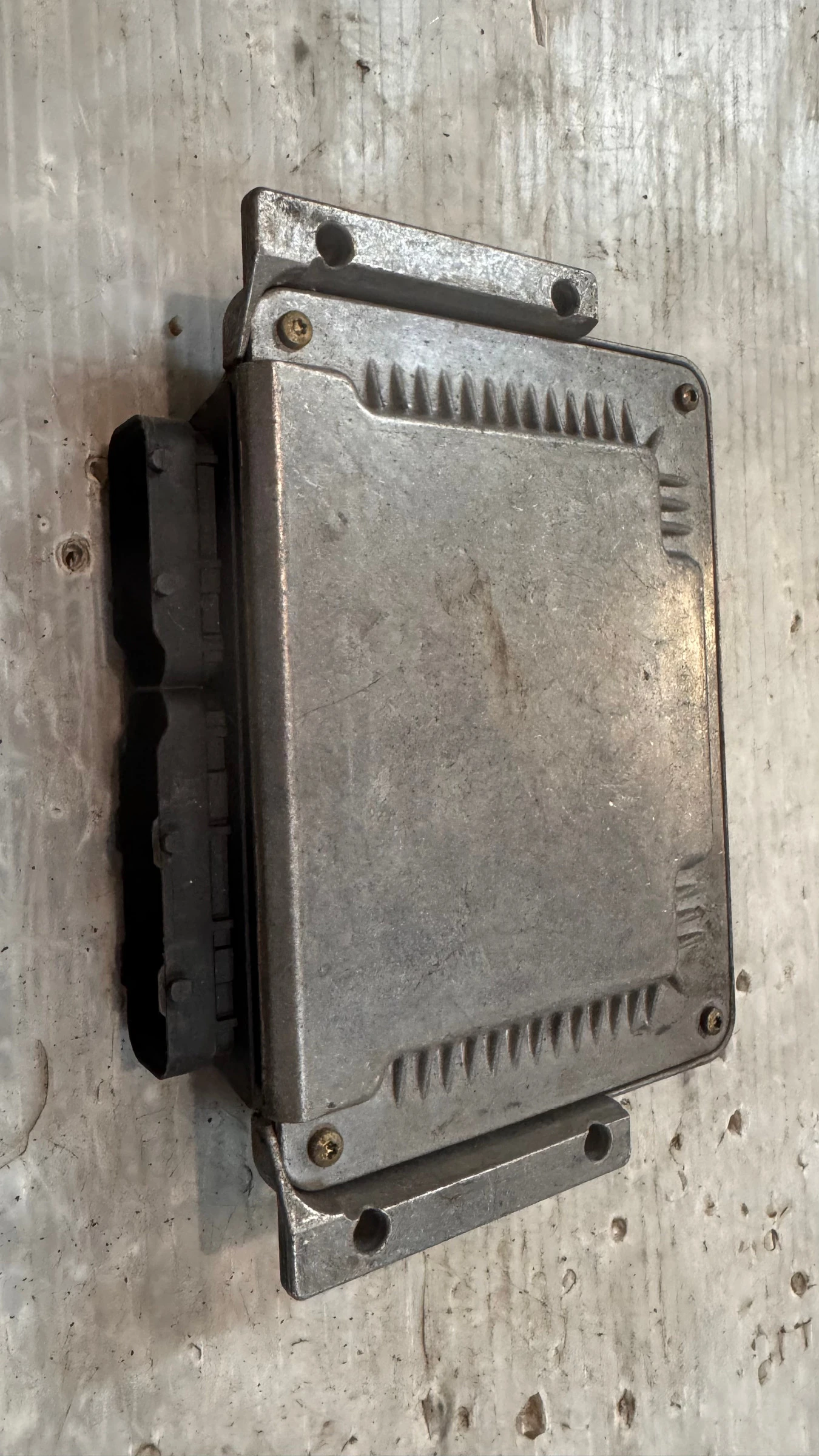    / ECU /    Fiat Punto - 0281001955 / 46825756 /  18841WAA | Mobile.bg   2