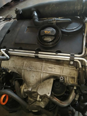 двигател за VW тоаран 2.0 дизел, снимка 4 - Части - 45381881