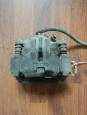 Спирачен апарат заден десен Субару Легаси 2.0Р 06г.