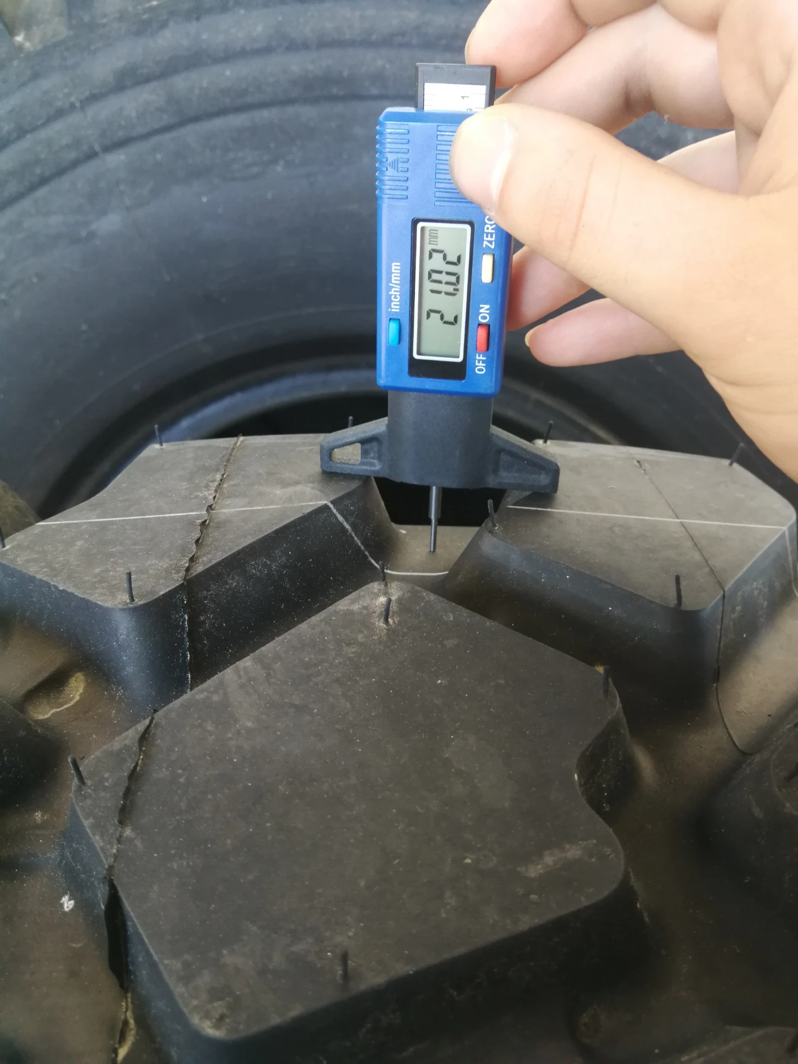 ���� 385/85R20 | Mobile.bg � ����������� 17