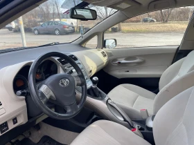 Toyota Auris 2.0 D-4D, снимка 9