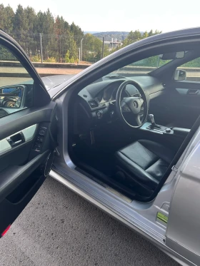 Mercedes-Benz C 350 Avangard, AMG package, Keyless, CarPlay, LPG, снимка 9
