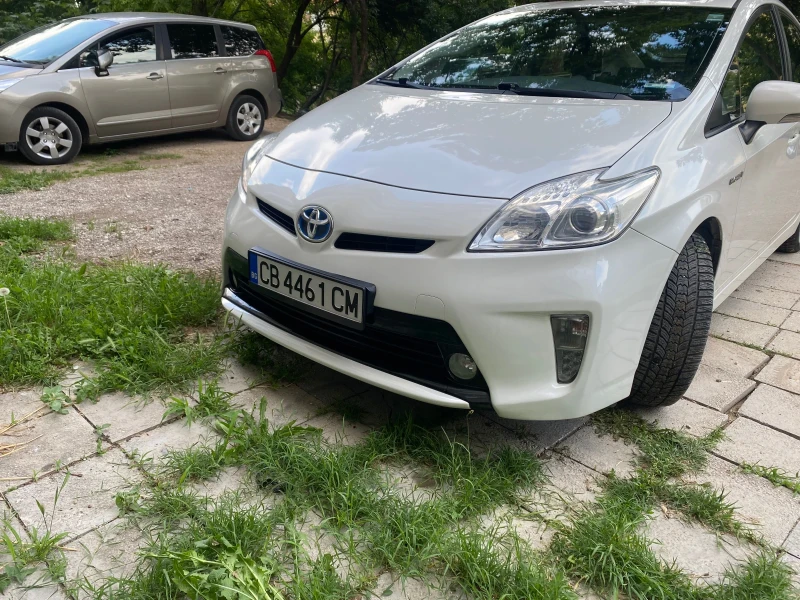 Toyota Prius, снимка 2 - Автомобили и джипове - 47310405