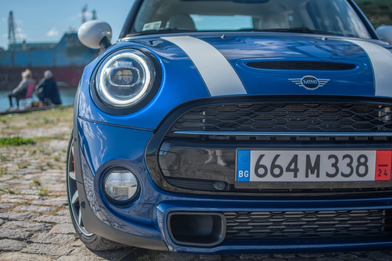 Mini Cooper s F56 LCI 2.0, снимка 6 - Автомобили и джипове - 47655746