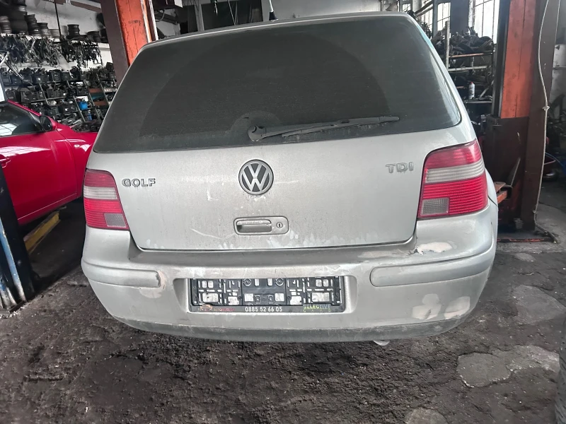 VW Golf, снимка 9 - Автомобили и джипове - 48406738