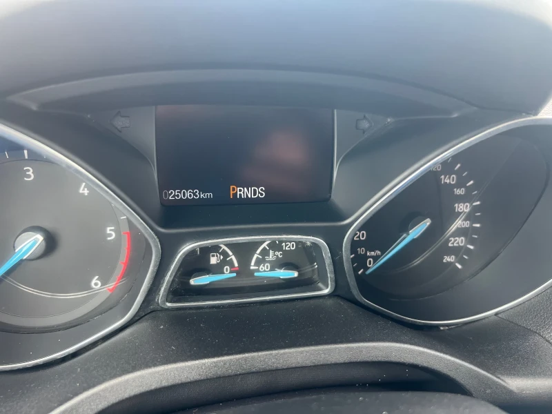 Ford C-max 1.5TDCI 42.000km!!!! Реални!!!, снимка 13 - Автомобили и джипове - 50319447