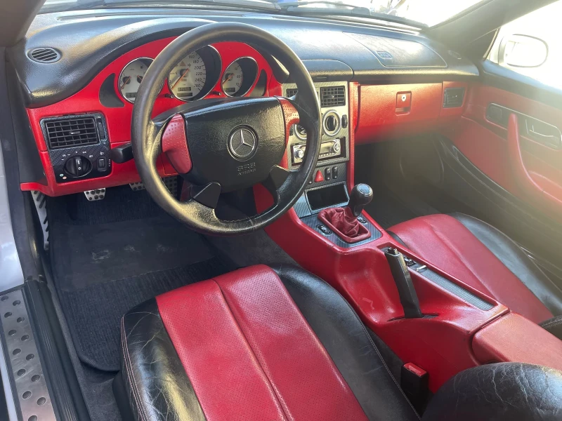 Mercedes-Benz SLK 200, снимка 6 - Автомобили и джипове - 52341383