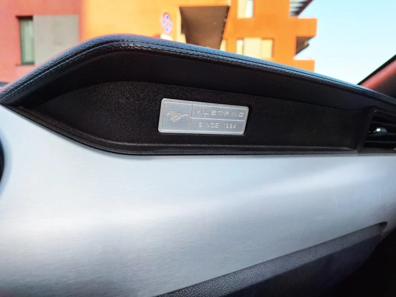 Ford Mustang Кабрио Пълен пакет Premium, снимка 9 - Автомобили и джипове - 52295698