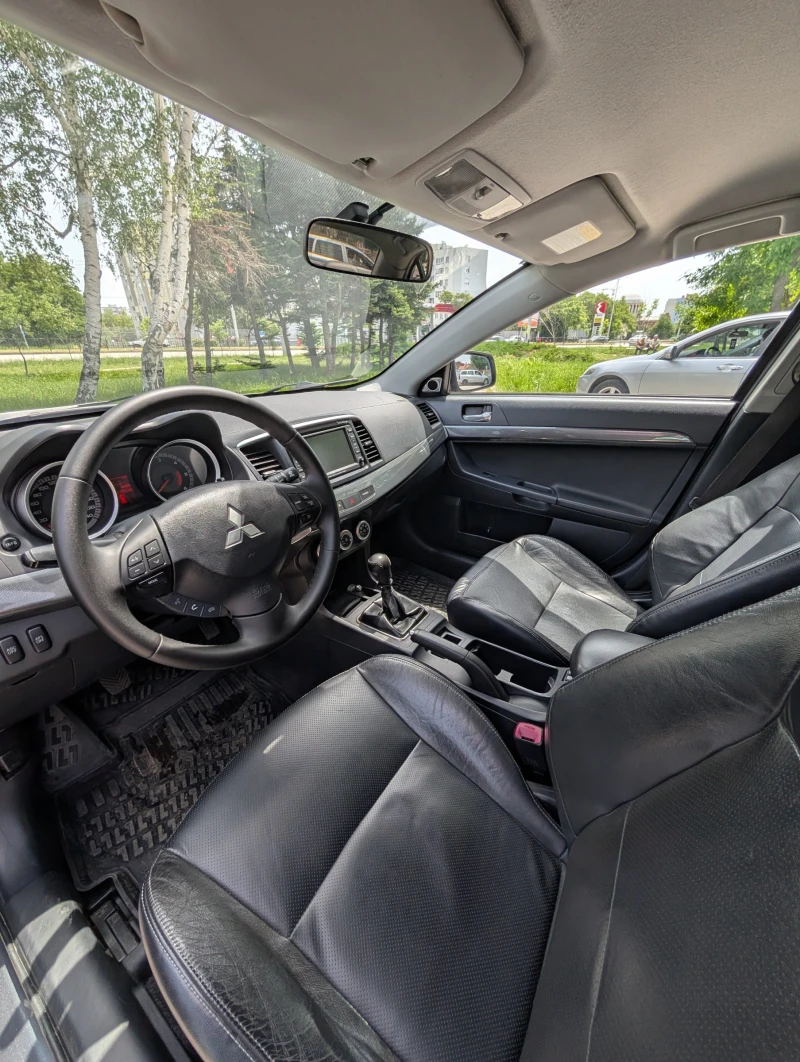 Mitsubishi Lancer 2.0 D-ID, снимка 10 - Автомобили и джипове - 51840852