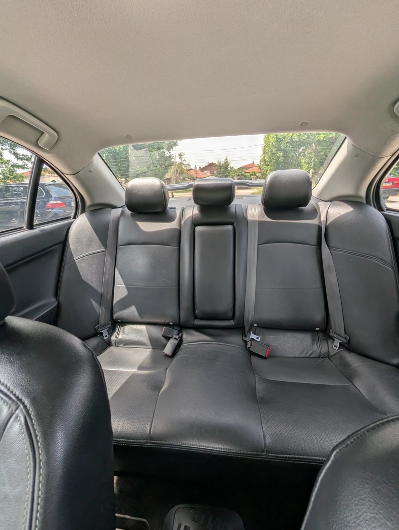 Mitsubishi Lancer 2.0 D-ID, снимка 9 - Автомобили и джипове - 51840852