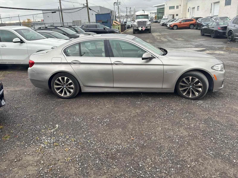 BMW 528 528i xDrive , снимка 3 - Автомобили и джипове - 52325040