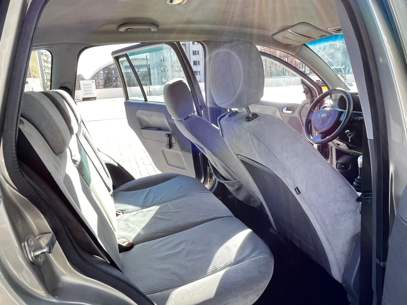 Ford Fusion 1.4TDCI/68КС/2003/година, снимка 15 - Автомобили и джипове - 53101498
