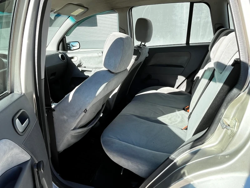 Ford Fusion 1.4TDCI/68КС/2003/година, снимка 14 - Автомобили и джипове - 53101498