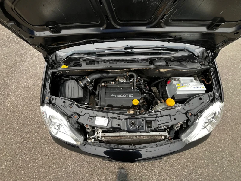 Opel Meriva 1.4i Facelift , снимка 14 - Автомобили и джипове - 53234486