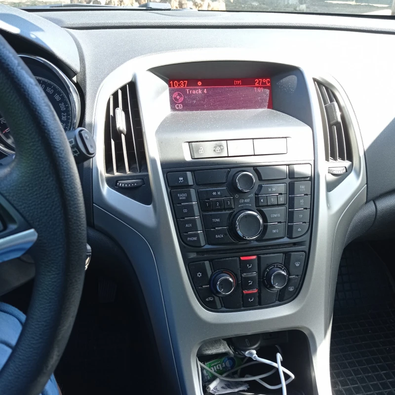 Opel Astra Sports Tourer - 7650 лв. - 33673358 | Car24.bg