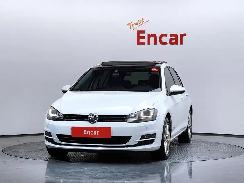 VW Golf 2.0 TDI, снимка 3 - Автомобили и джипове - 54300722